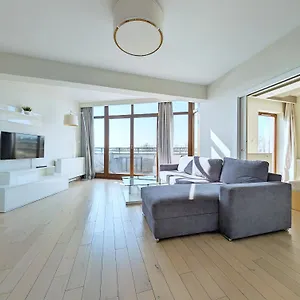 hotellátogatás
