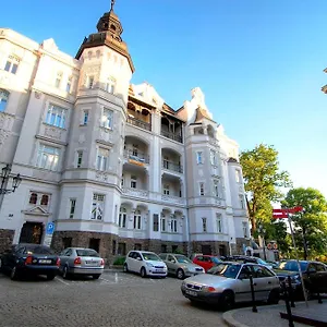 hotellátogatás