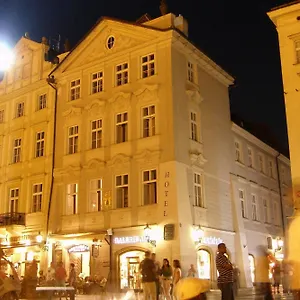 Old Town Square By Emblem Apart Otel