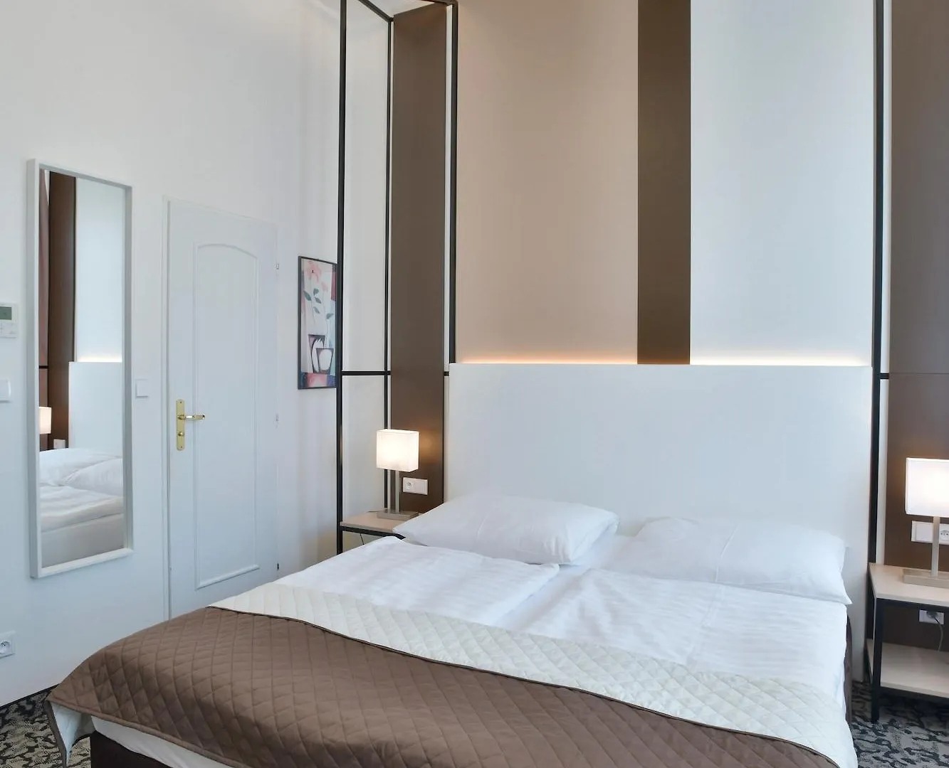 Machova Hotel Prag 3*,  Tjekkiet