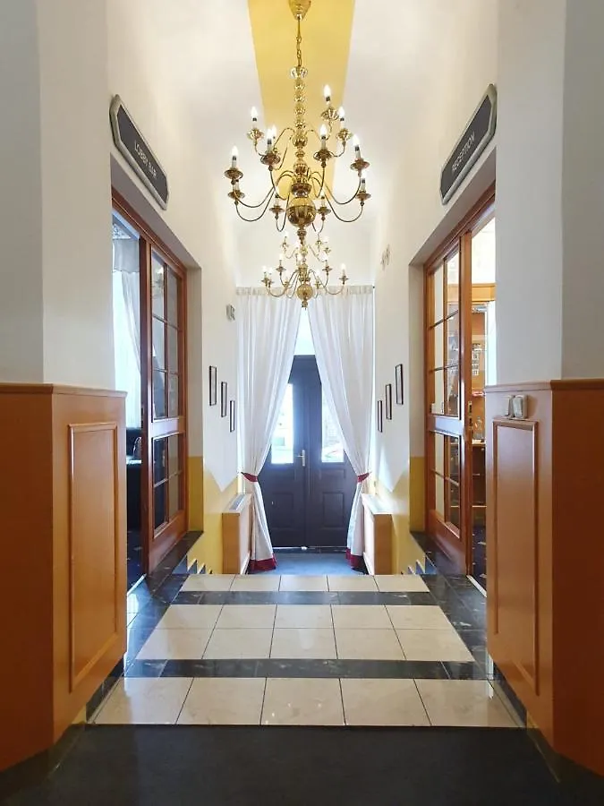 ***  Machova Hotel Prag Tjekkiet