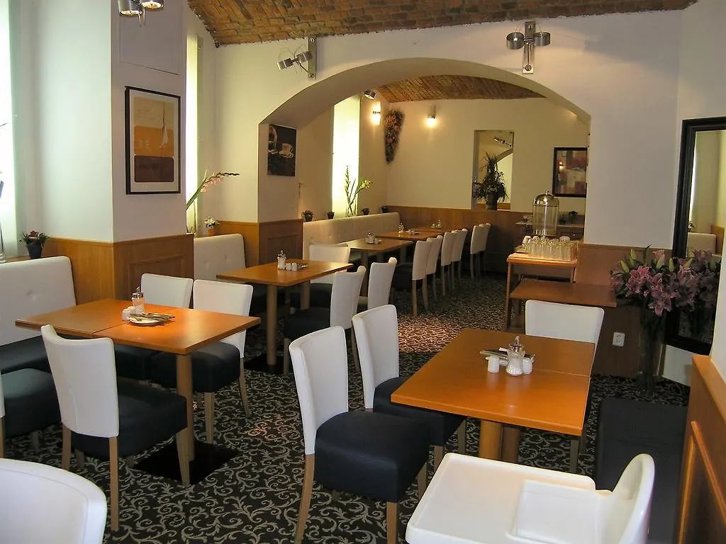 ***  Machova Hotel Prag Tjekkiet